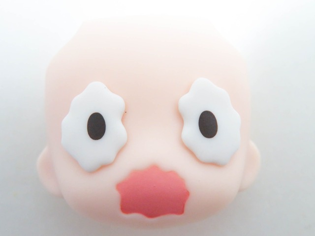 再入荷（Ａ−ランク）【2202】 アーニャ・フォージャー 冬服Ver. 顔パーツ 泣き顔　ねんどろいど