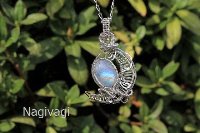 Rainbowmoonstone silver925 wirewrapping moon pendant