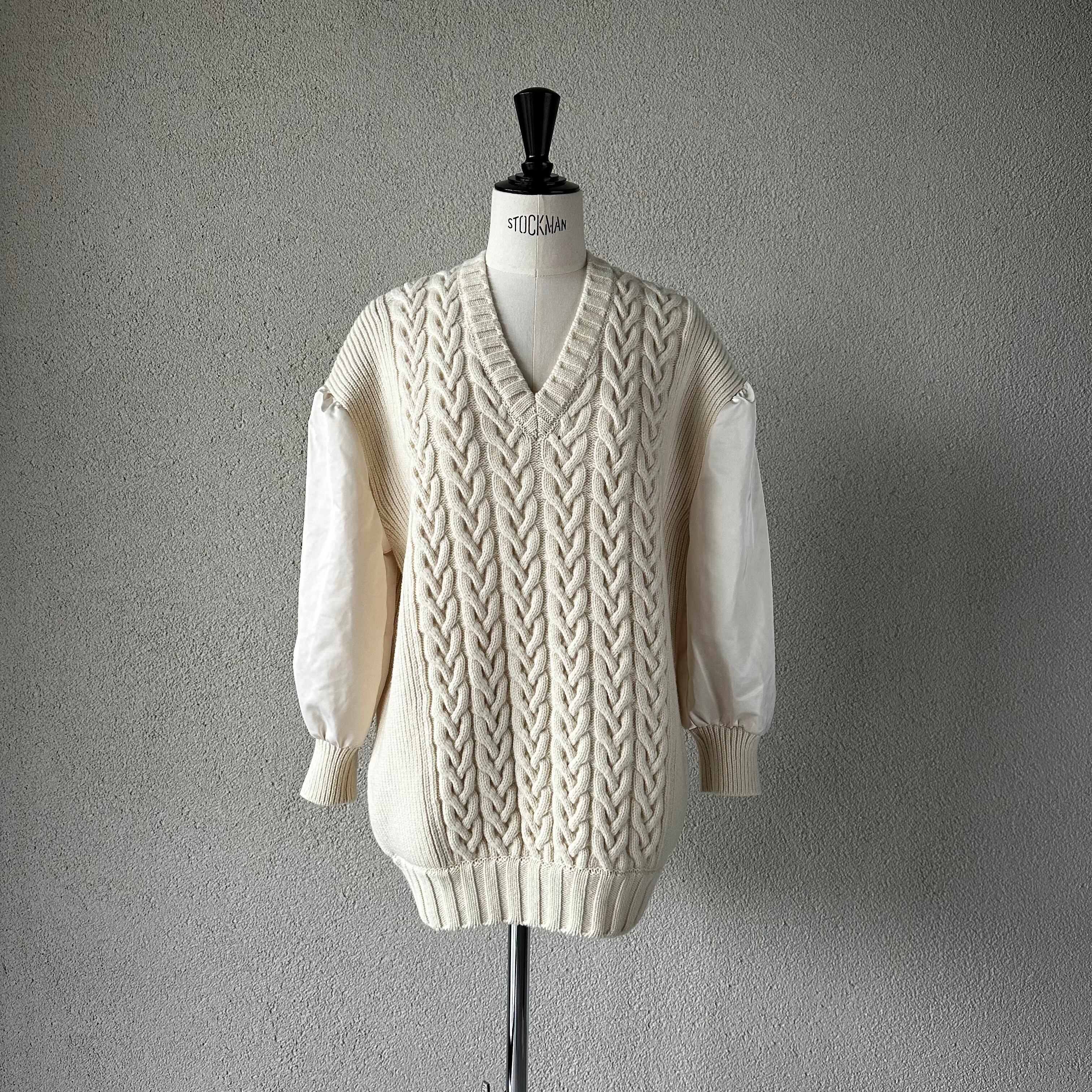 VEVIRED Vneck cable pattern knit 821196 | SYSORUS