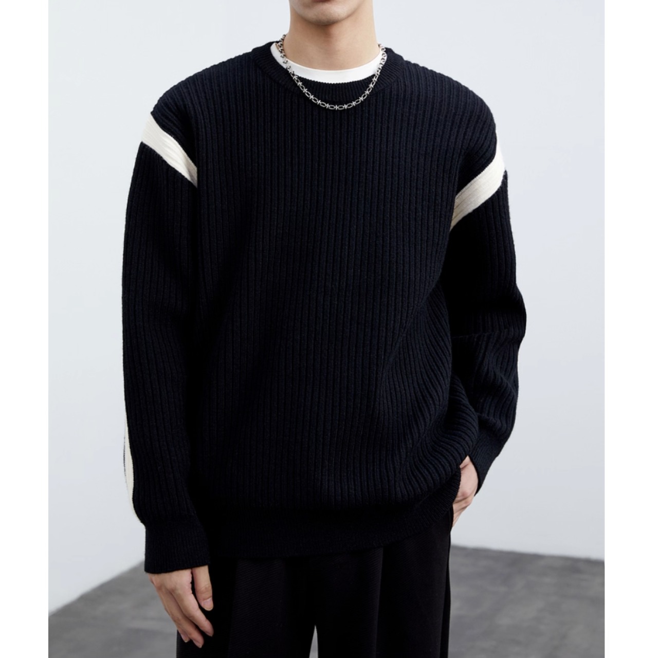 ショルダーラインデザイン ラウンドネック 長袖リブニット af0336