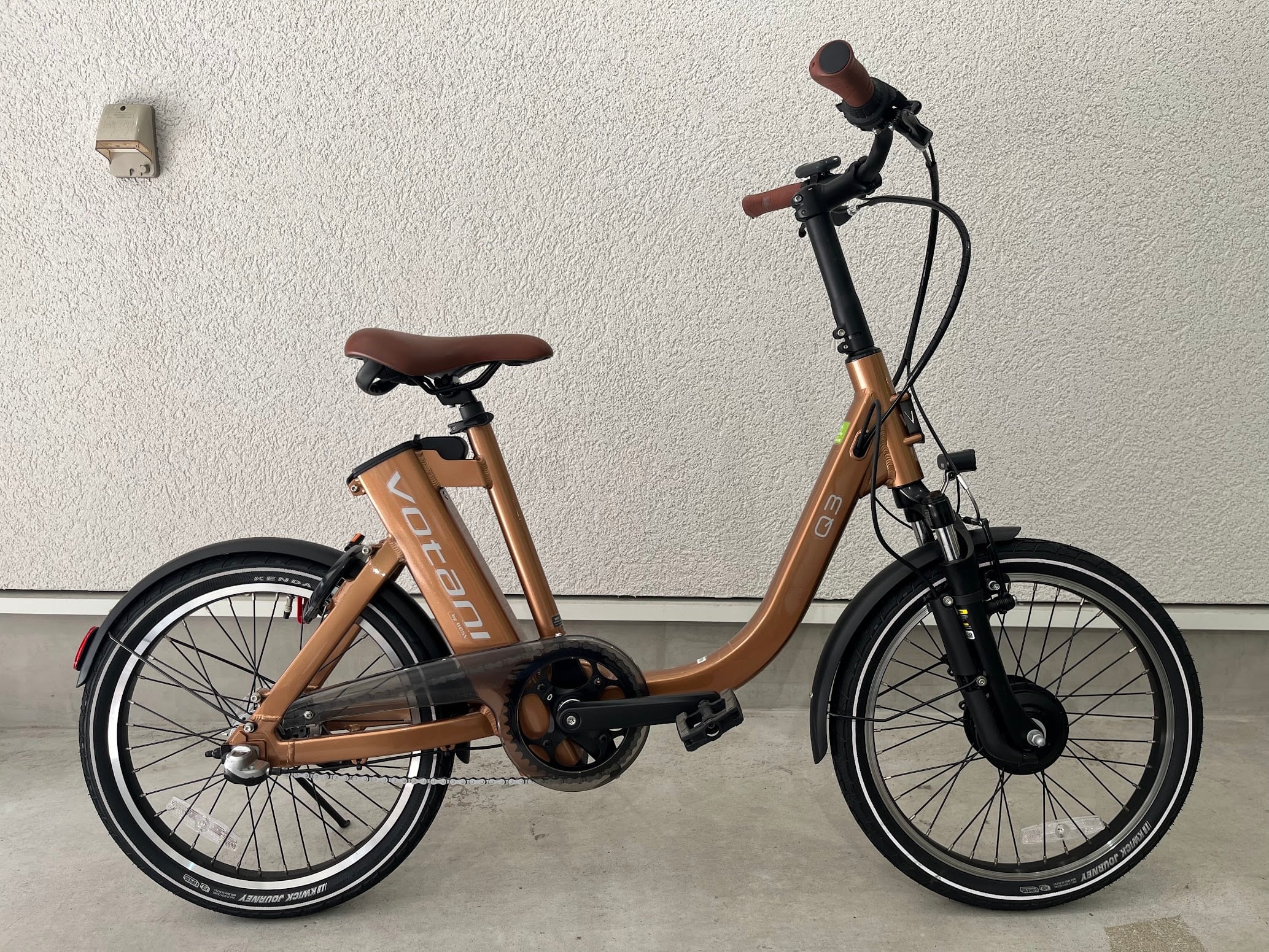 Votani Q3 極上E-Bike中古車 20％OFF（ゴールド ） | CycleTrip BASE  