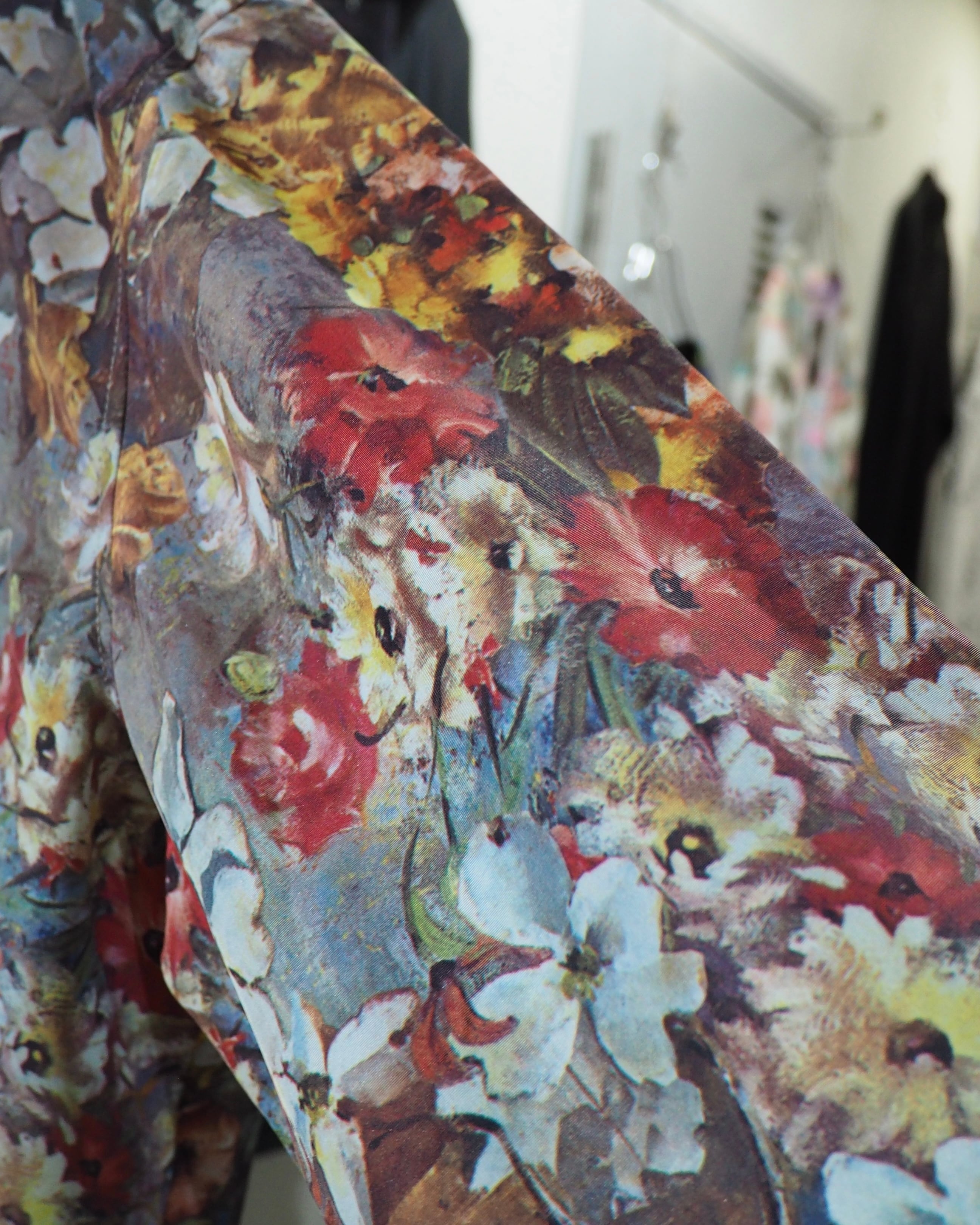 Beautiful Luxury Flower All Over Pattern Vintage Open Collar Shirt