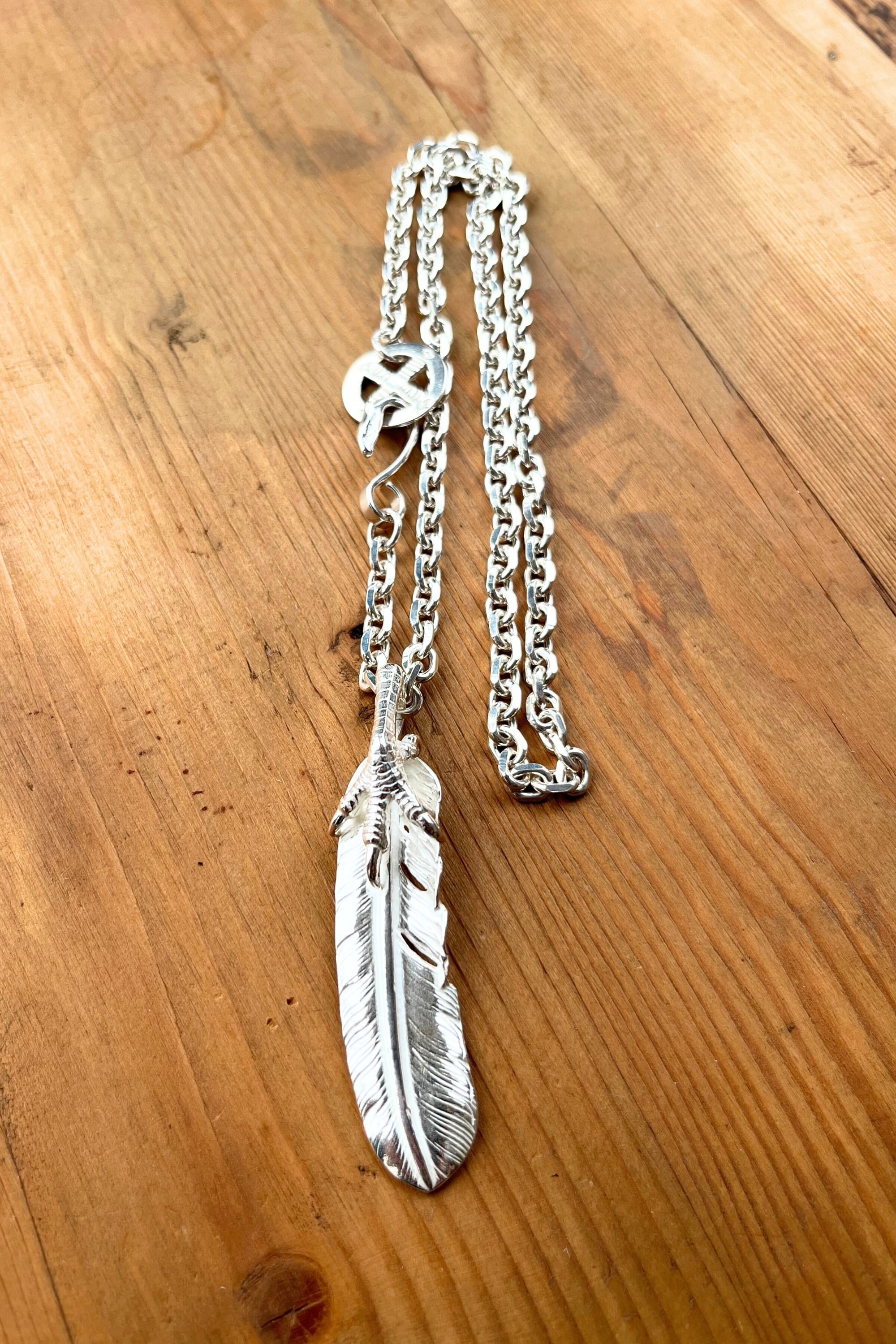 go62 銀爪付特大フェザー【太角】50cmチェーン（イーグルフック、ホイール付き）カスタム