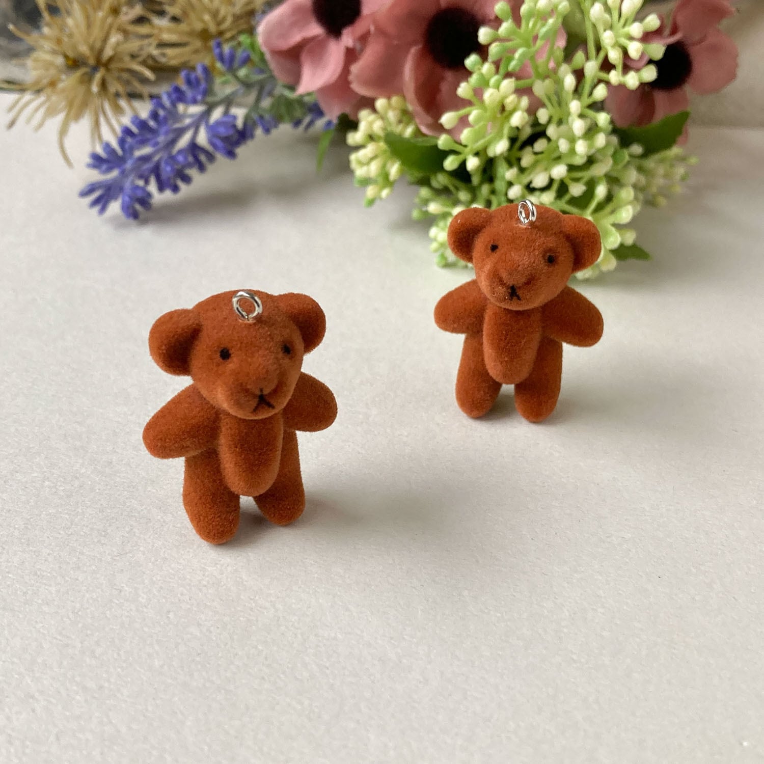 バラ売りパーツ クルクルバラ クマチャーム 蝶2穴 くまちゃんシリーズ