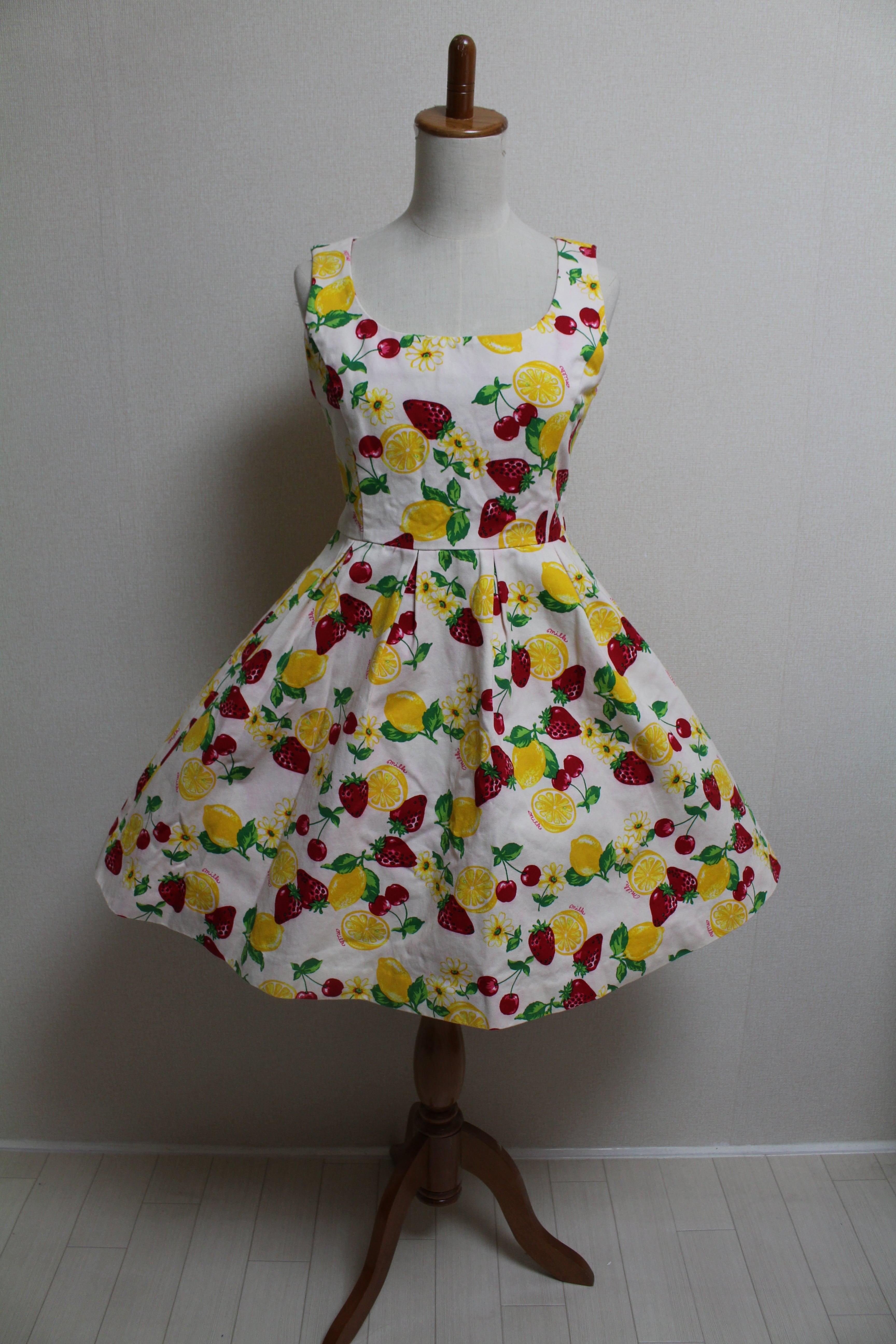 MILK Fresh フルーツ Dress