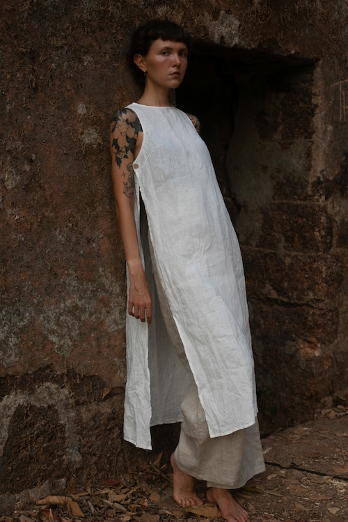Linen Side Open Long Top Linen Side Open Long Top