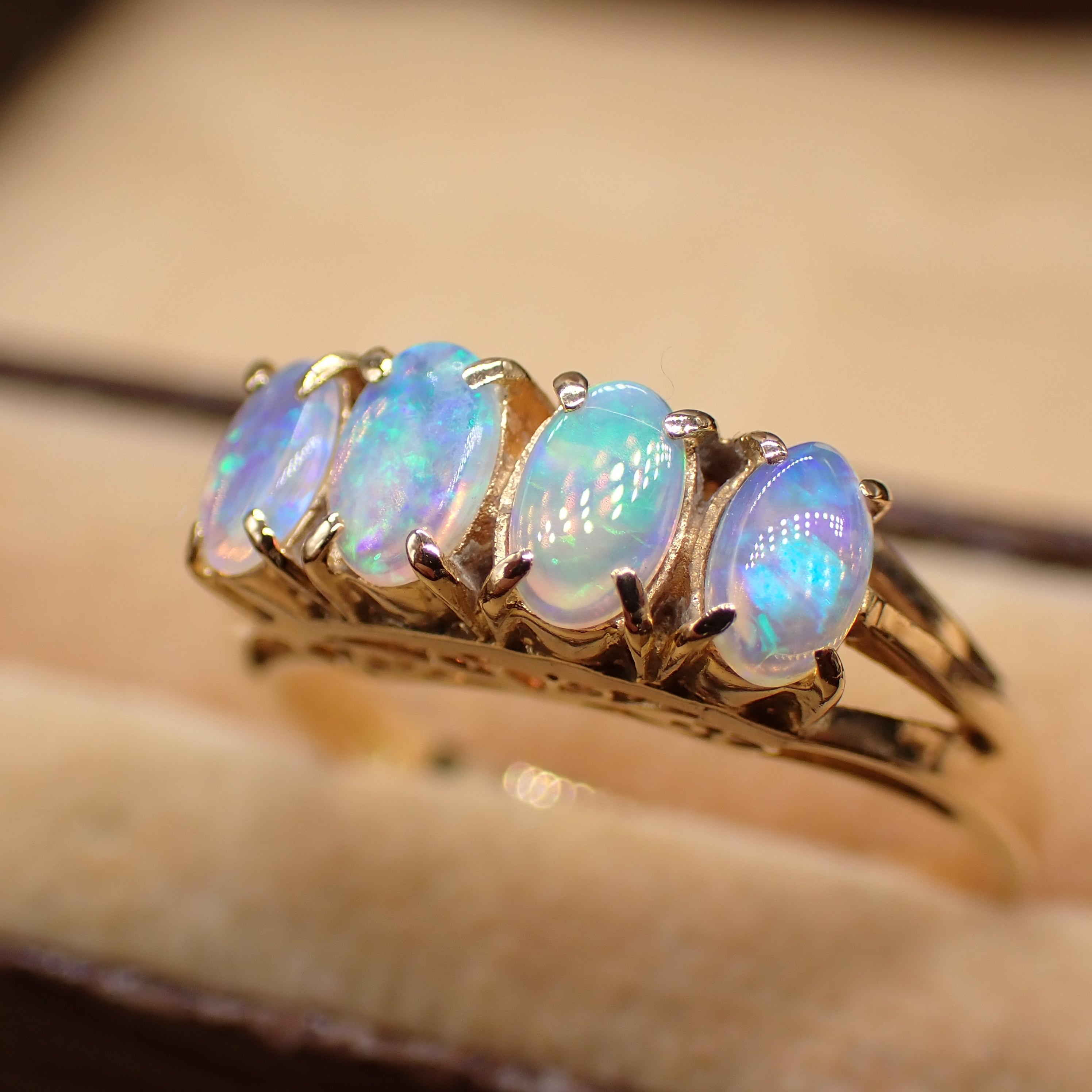 昭和レトロ　アンティーク　ビンテージ　石細工　指輪 昭和レトロ | アンティークジュエリー デイジーリング ☆DaisyRing☆