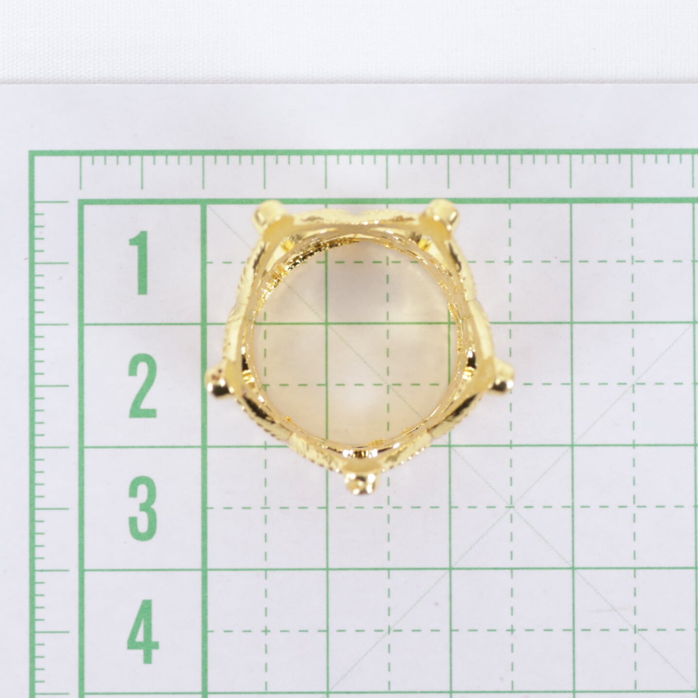 立体 王冠 パーツ 金属 02000119 ハンドメイド 装飾 飾り | リボンと