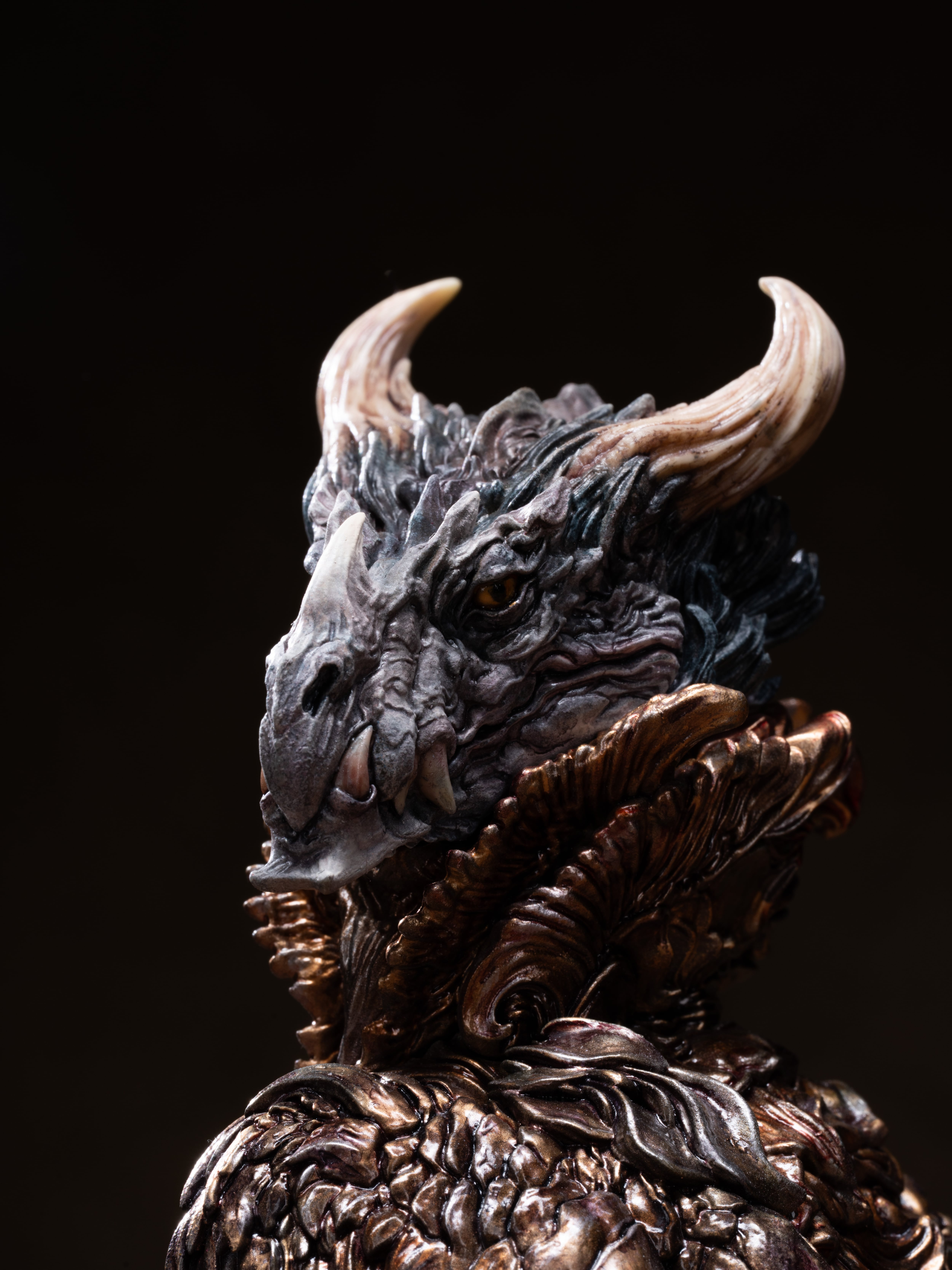 エリツキドラゴン 塗装済み完成品 ｜RYO | sumart