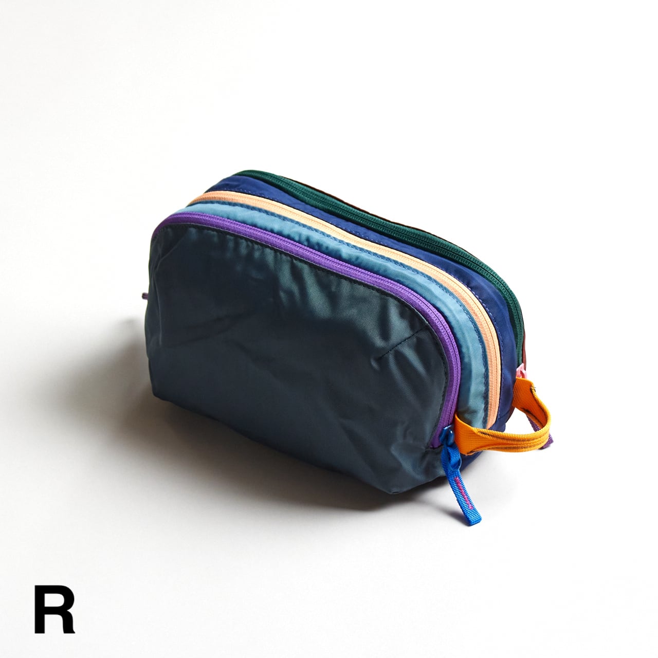 【綺麗な新品】コトパクシ cotopaxiポーチ nido Cotopaxi（コトパクシ）Nido Accessory Bag - Del Día ③ ポーチ