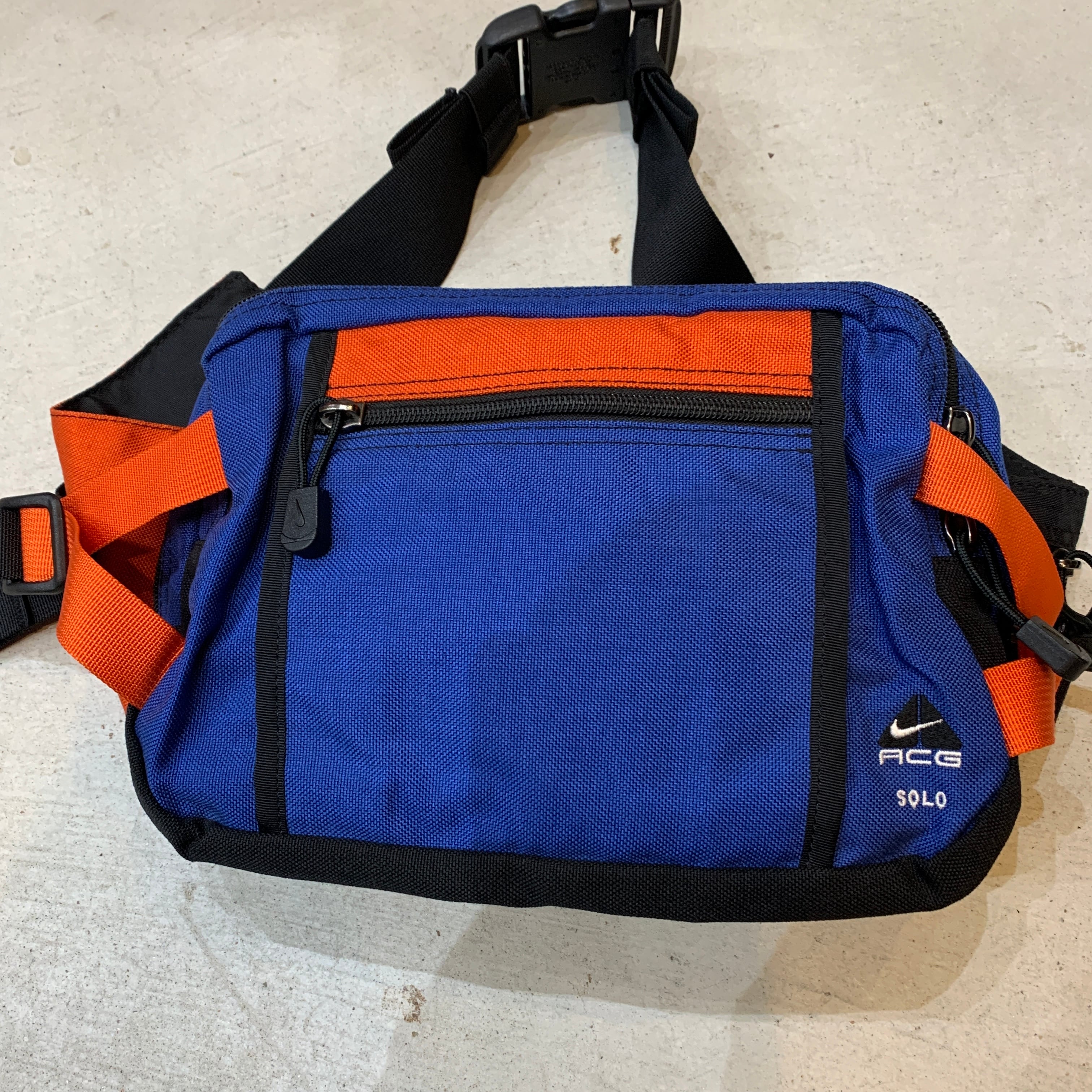 美品 90s NIKE ACG solo ボディバッグ ショルダーバッグ | 古着屋 Uan
