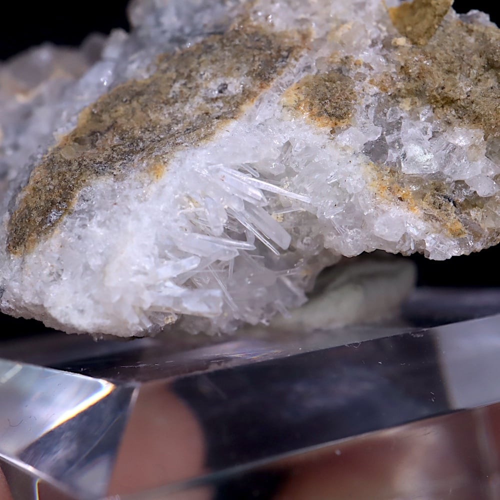 福島県産 蛍石 & 水晶 フローライト クォーツ 53.8g FL554 原石 鉱物