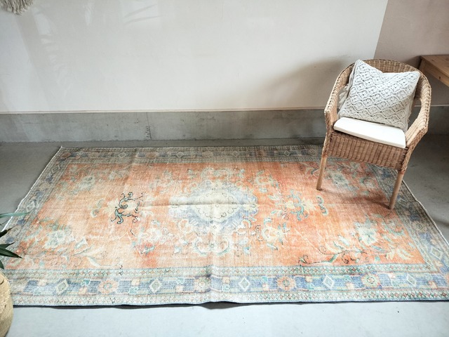 Turkish rug 275✕150cm No.405