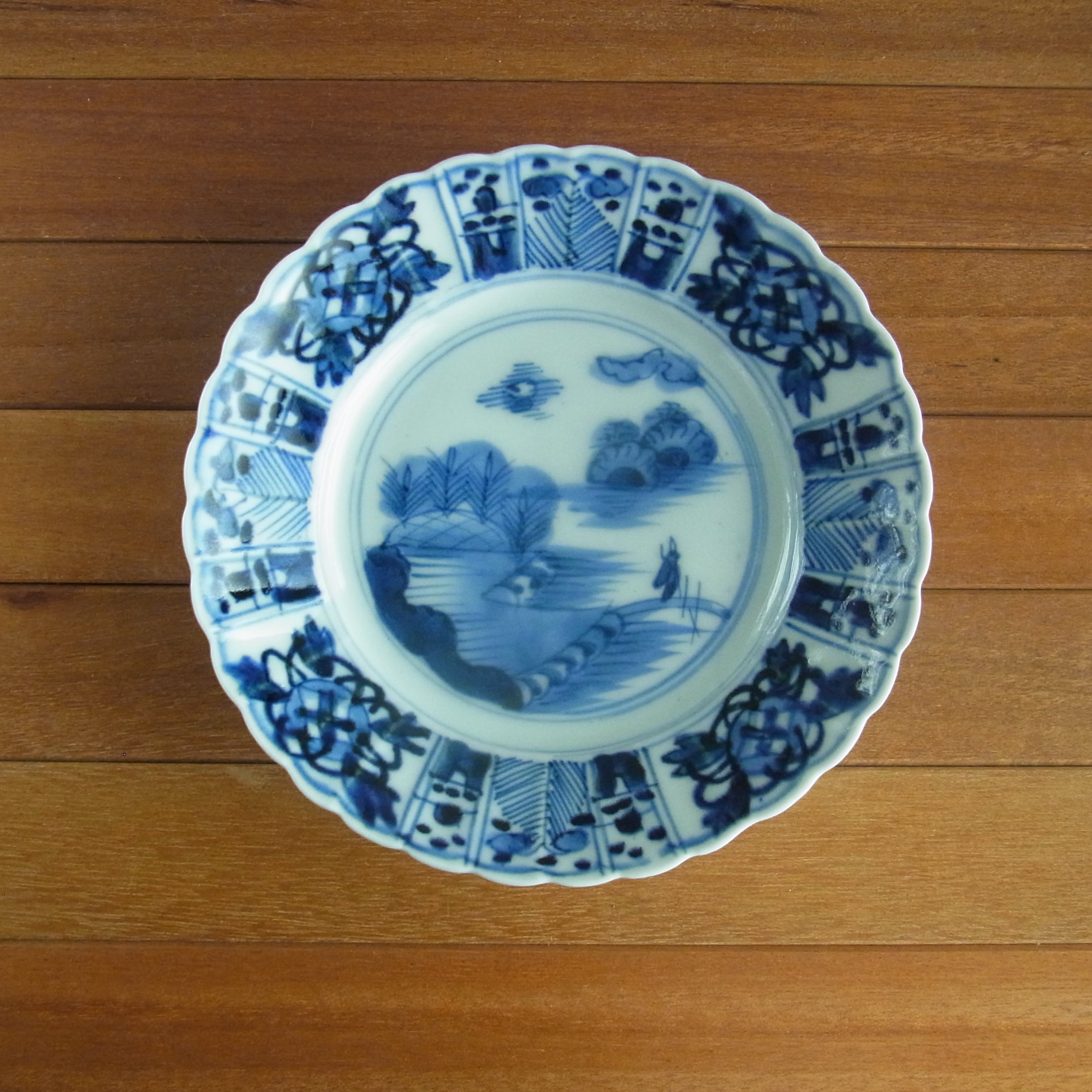 古道具】染付皿 0018 | TOUBOU YASAKA GALLERY 古道具】染付皿 0018 | TOUBOU YASAKA GALLERY