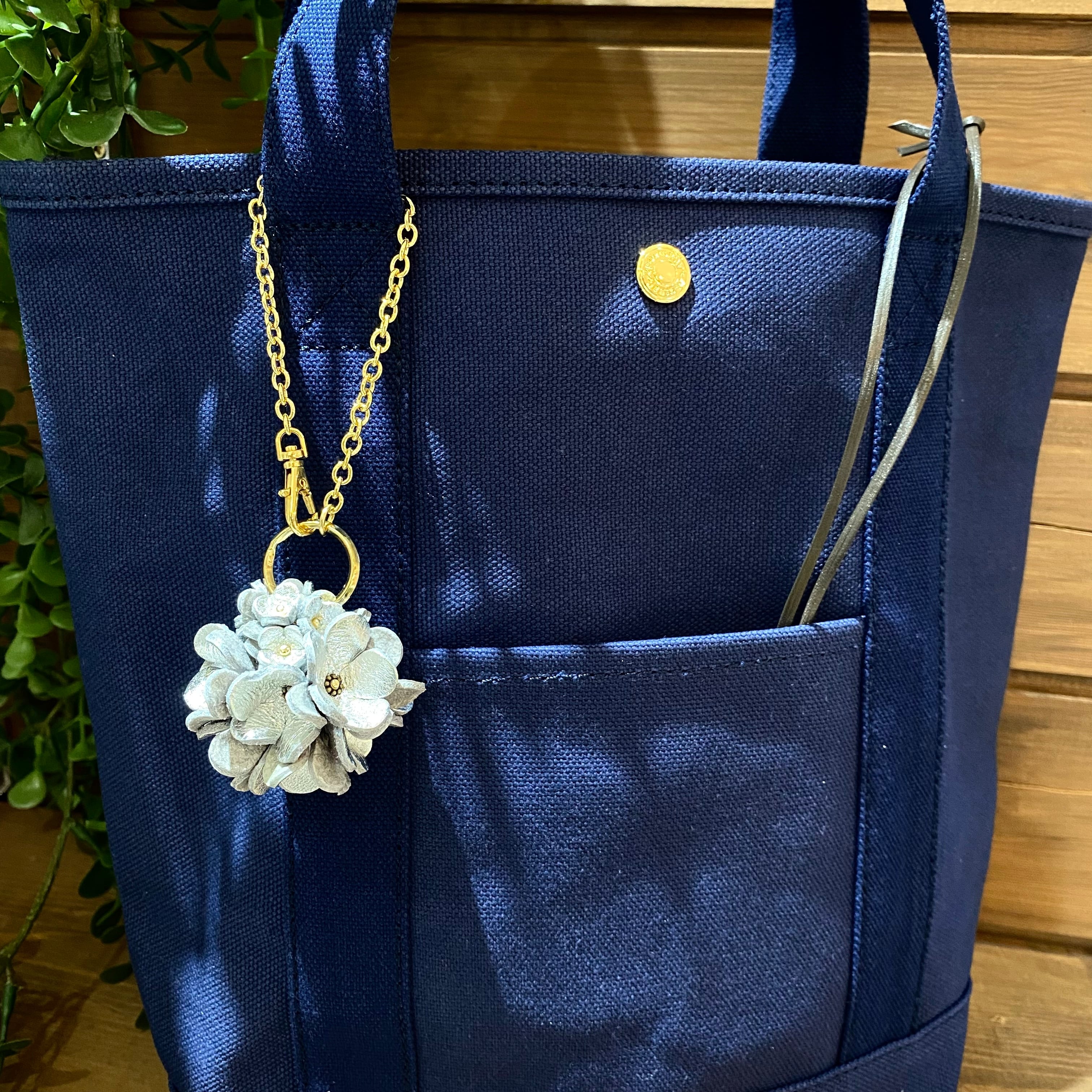 手作りキット】動画あり レザーフラワータッセルチャーム(シルバー