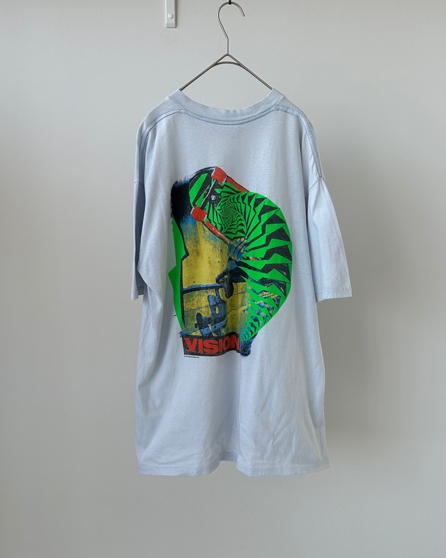 -VISION- Vintage 80s XL Print T-Shirt made in USA