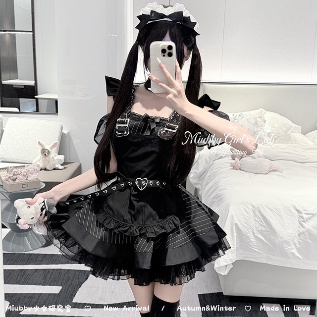 参戦服 メイド風フリルワンピ ベルト付き撮影映え｜天使と悪魔