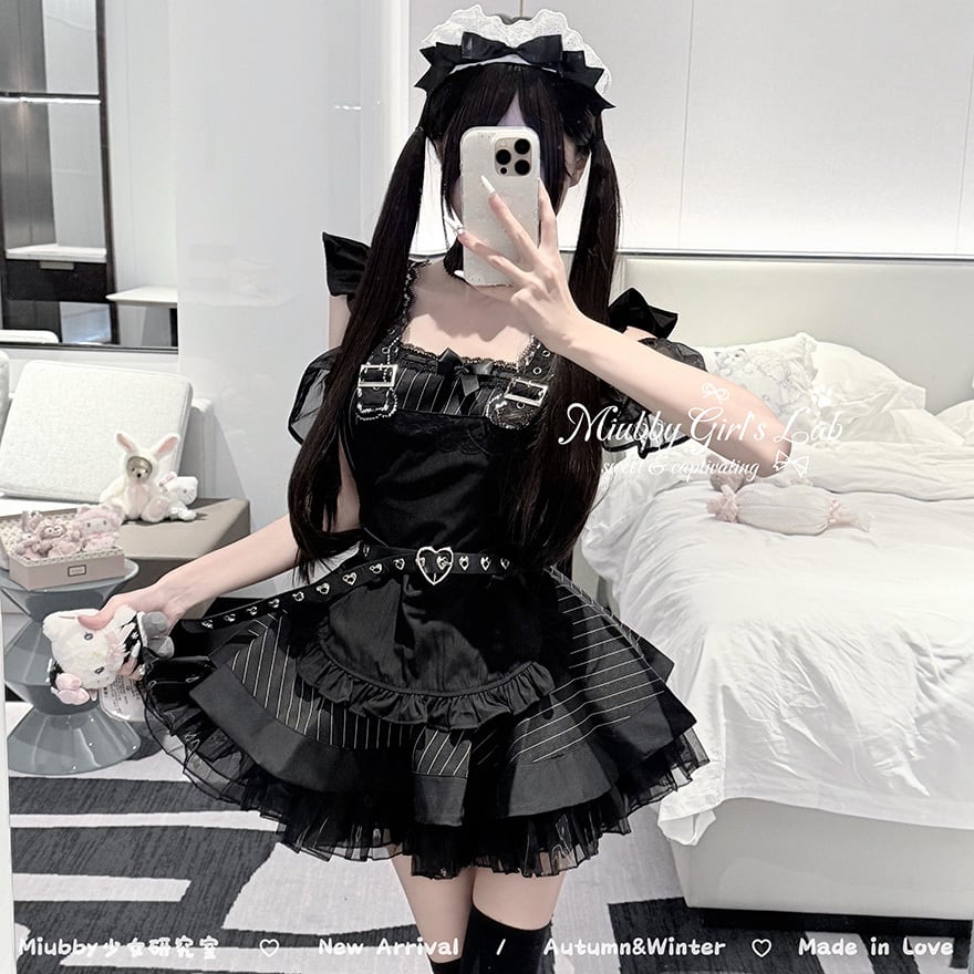 参戦服 メイド風フリルワンピ ベルト付き撮影映え|天使と悪魔