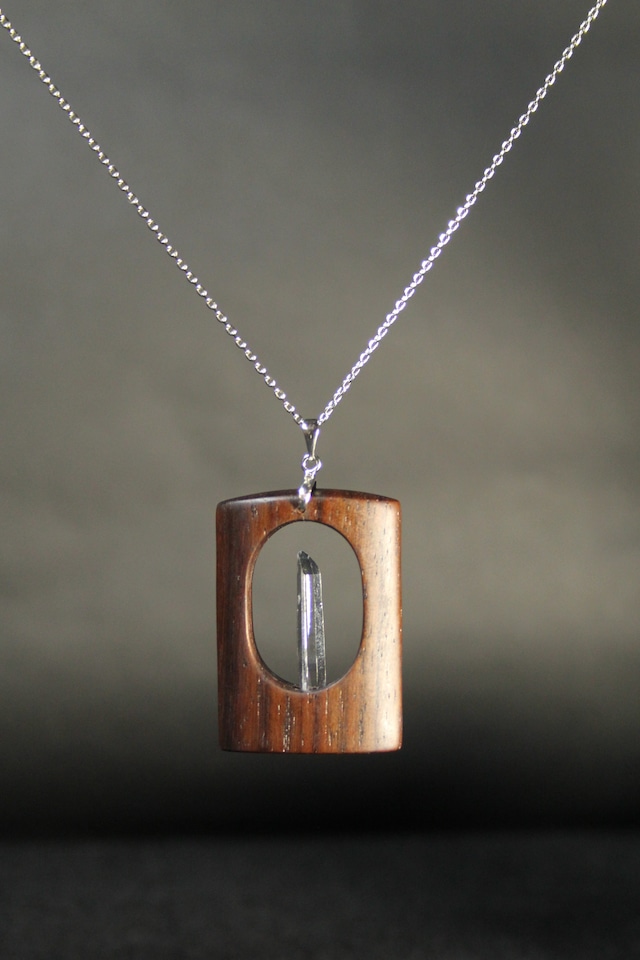 【113】宮崎クリスタル ローズウッドペンダント