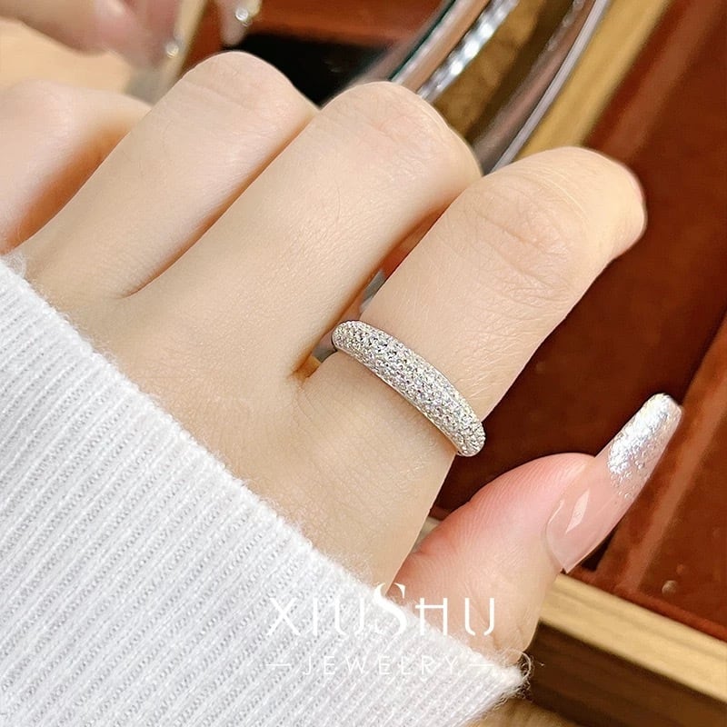 パヴェ 高炭素ダイヤモンド キラキラ ゴージャス 白 ホワイト ワイド