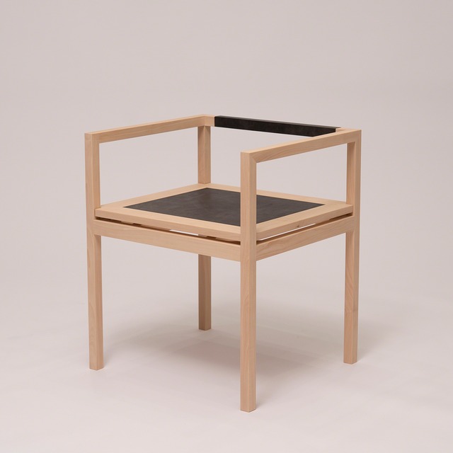 The structure SLE013