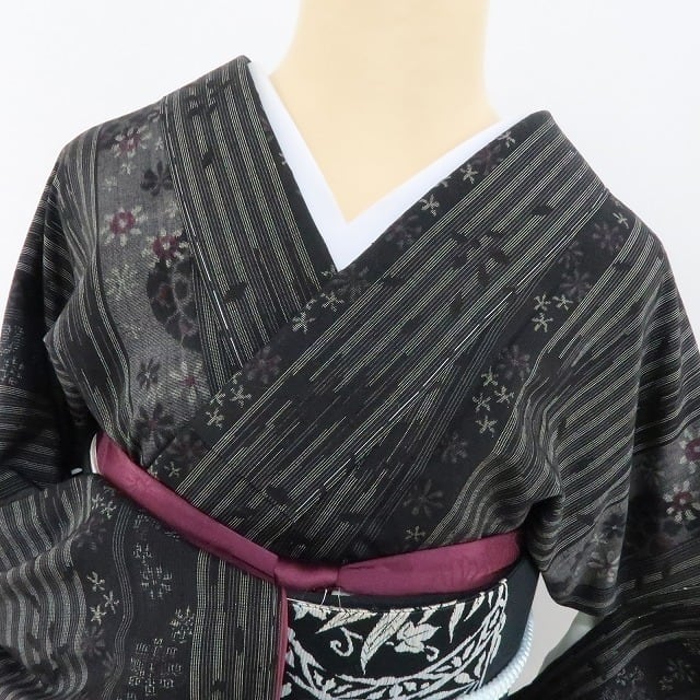 新品 奥順謹製 やまと扱い はたおり娘 証紙付 正絹 仕付け糸付“より  