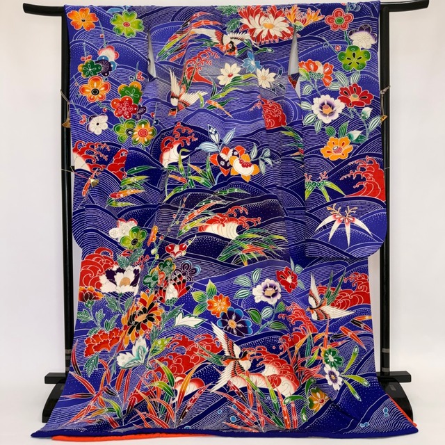 本振袖 引き振袖 青 正絹 花柄 古典 刺繍 結婚式 裄66cm 身丈180cm 花嫁衣装 Mサイズ 6286