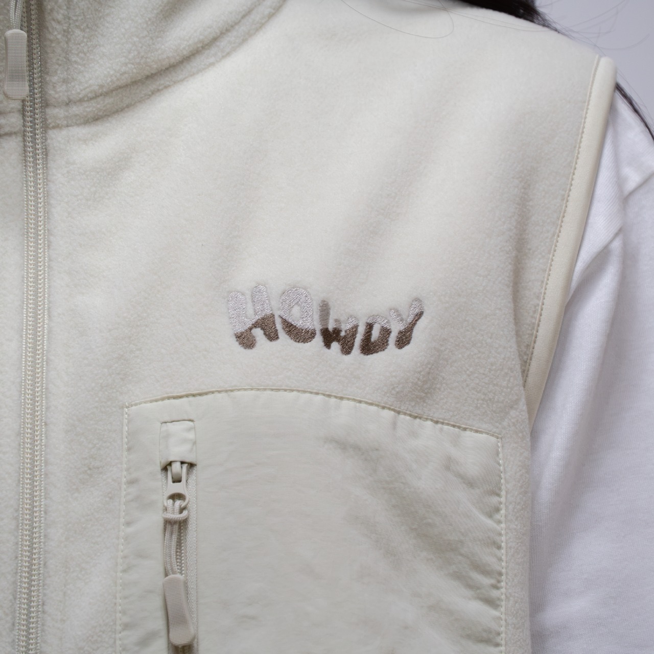 HOWDY blow Fleece VEST [ナチュラル]