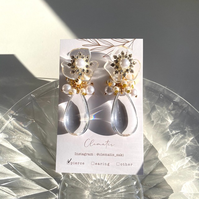 ◇C-3 クリアフラワーイヤリング