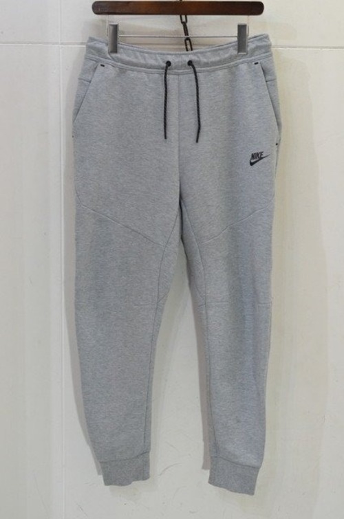 NIKE TECH FLEECE PANTS
