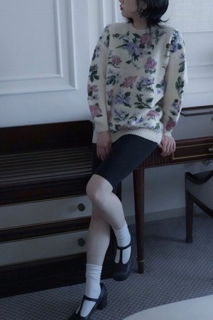 flower ivory knit