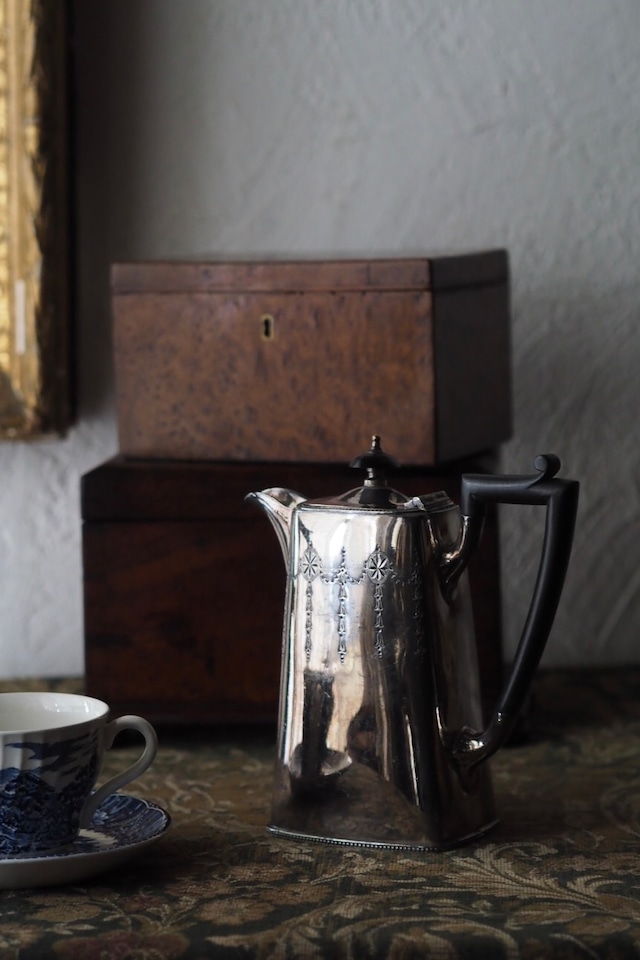 端正なコーヒーポット-antique coffee pot
