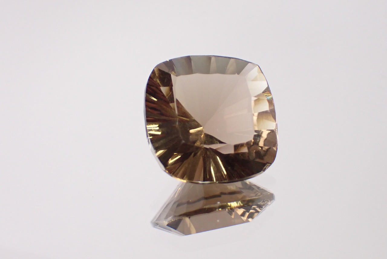 スモーキークォーツ　15.46ct　[C2‐1170]