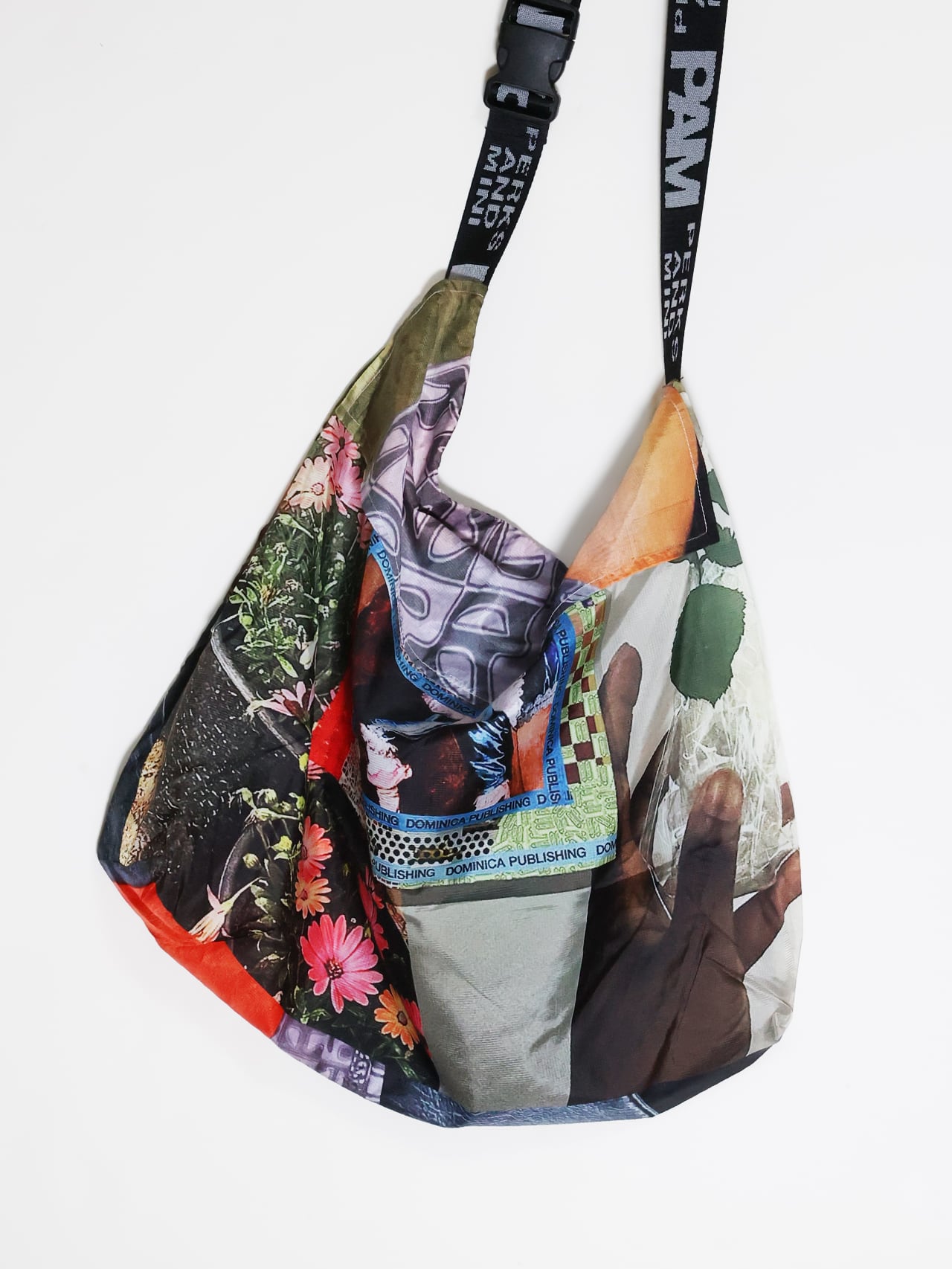 UNEEK BASEMNT - Discover independent style.