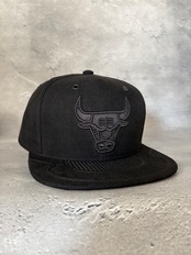 Michell＆Ness/ミッチェル＆ネス 　NBA シカゴ・ブルズ デイ 4  スナップバック・デニムキャップ