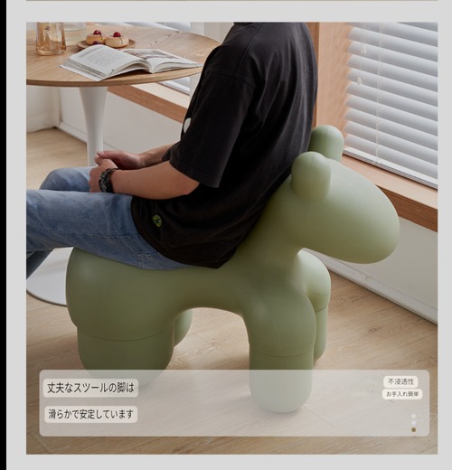 動物スツール 馬デザイン PE素材 キッズ家具 デザイナーズ家具 モダンアート スツール オットマン 子供椅子 インテリア 漫画動物 創造的形状 室内家具