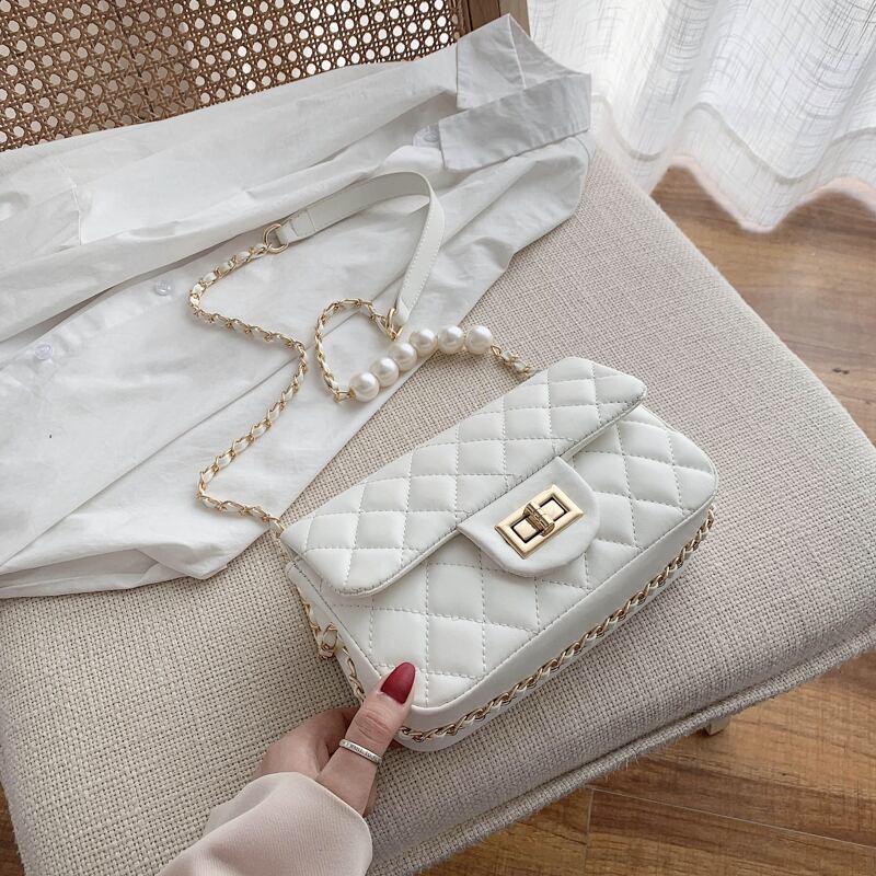 品質のLinggeチェーンバッグ女性2020新しいバージョンのワイルドパールチェーンメッセンジャーバッグネット赤い小さな正方形のバッグ Tiancai_Wing_Bag2700286