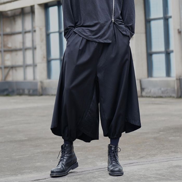 ワイドレッグ カジュアルパンツ 袴パンツ スカートパンツ キュロット ブラック 黒 メンズ レディース ユニセックス モード シック 韓国【お支払い後20日以内に発送】【btm089】 Verlorene Welt 個性派 センタージッパー ジップアップパンツ 黒 モード ストレート メンズ