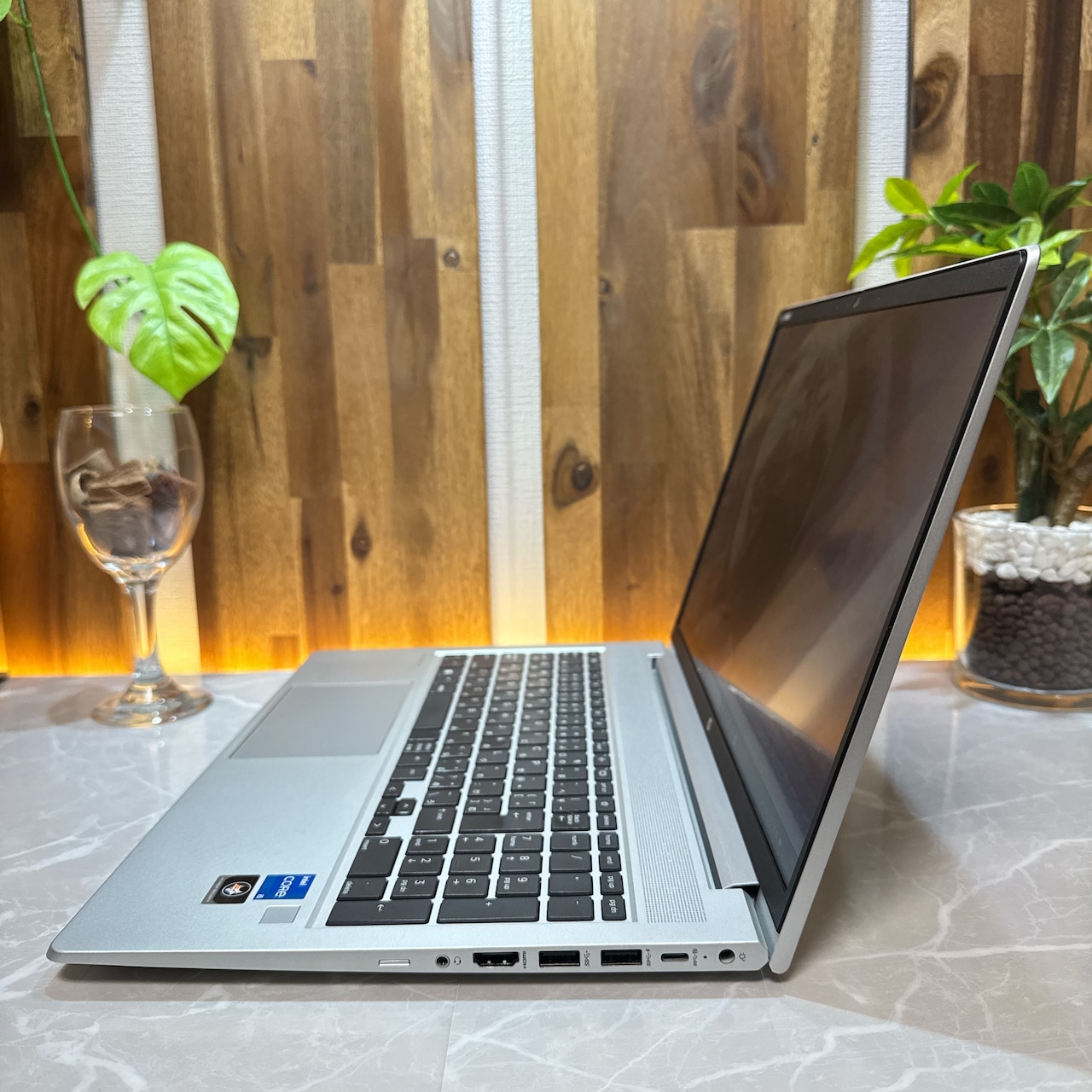 最新2022年式‼️HP ProBook 450 G9/Core i5 第12世代/メモリ8GB/SSD256GB/FHD/ノートパソコン