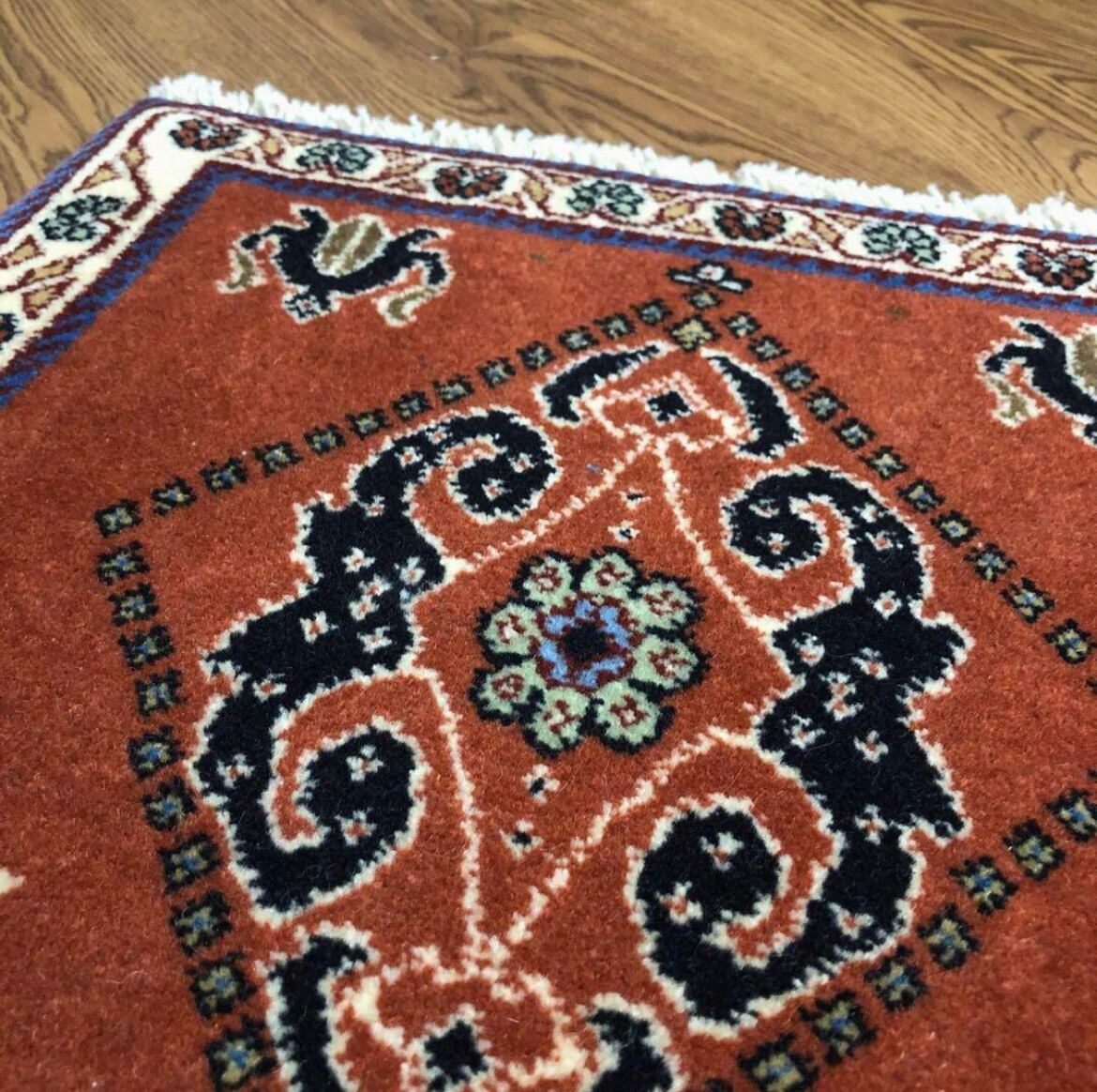 ペルシャ絨毯(トライバルラグ) プチサイズ チェアマット 椅子の座布団