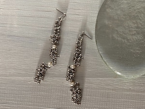 bubble line pearl  pierce/earrings