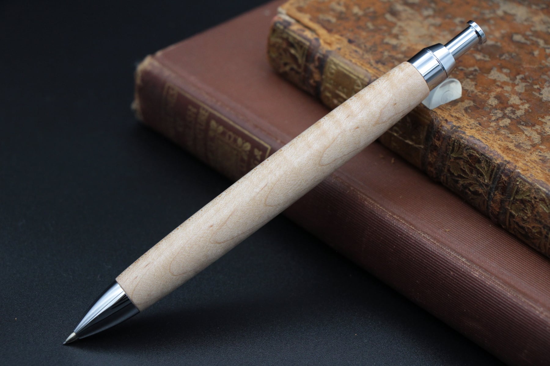 ハードメイプル ヴァイオリン杢・Pencil 0.5mm」木軸シャープペンシル
