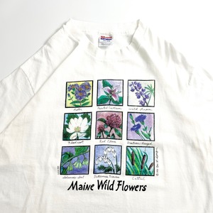 90s Maine Wild Flowers Botanical T-Shirt