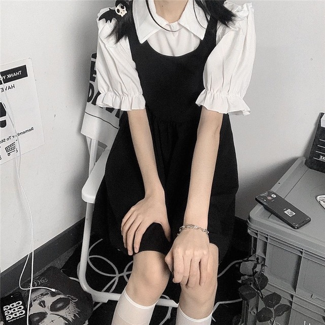 ゴスロリ通販 With U ツーピース ブラウス ジャンパースカート ガーリー 甘め JKスタイル 原宿系 量産型  10代 20代 ゴスロリ服 病み服