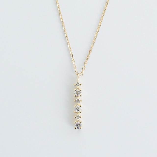 radieux straight necklace