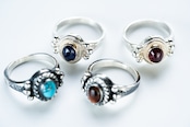 R-096 K10 Circle Native Oval Signet Ring (Sapphire)