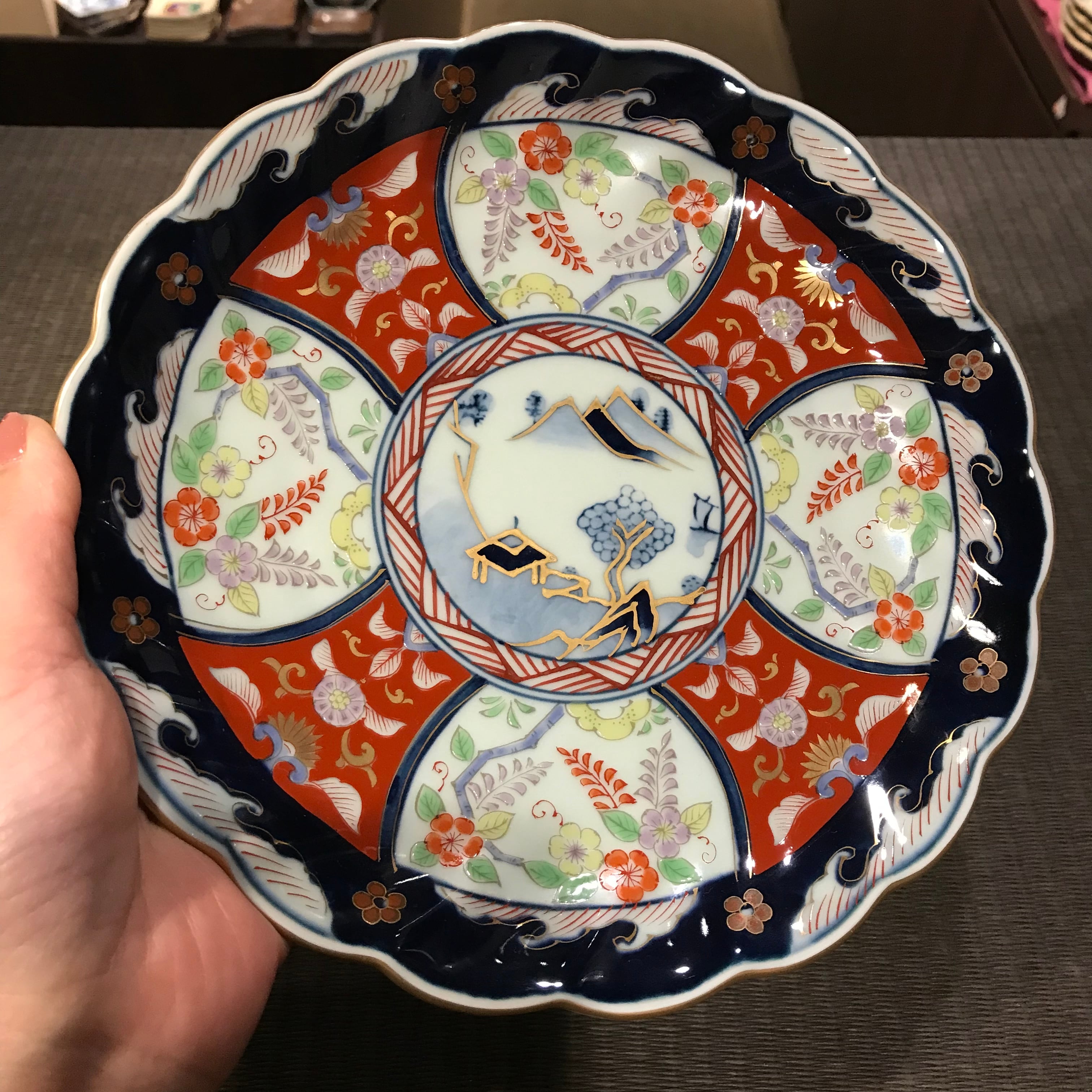 古伊万里 赤絵風景画七寸皿 二客 大皿/お皿/中皿 22 和美】②古伊万里 赤絵七寸皿 二客 お皿/大皿/中皿 4716