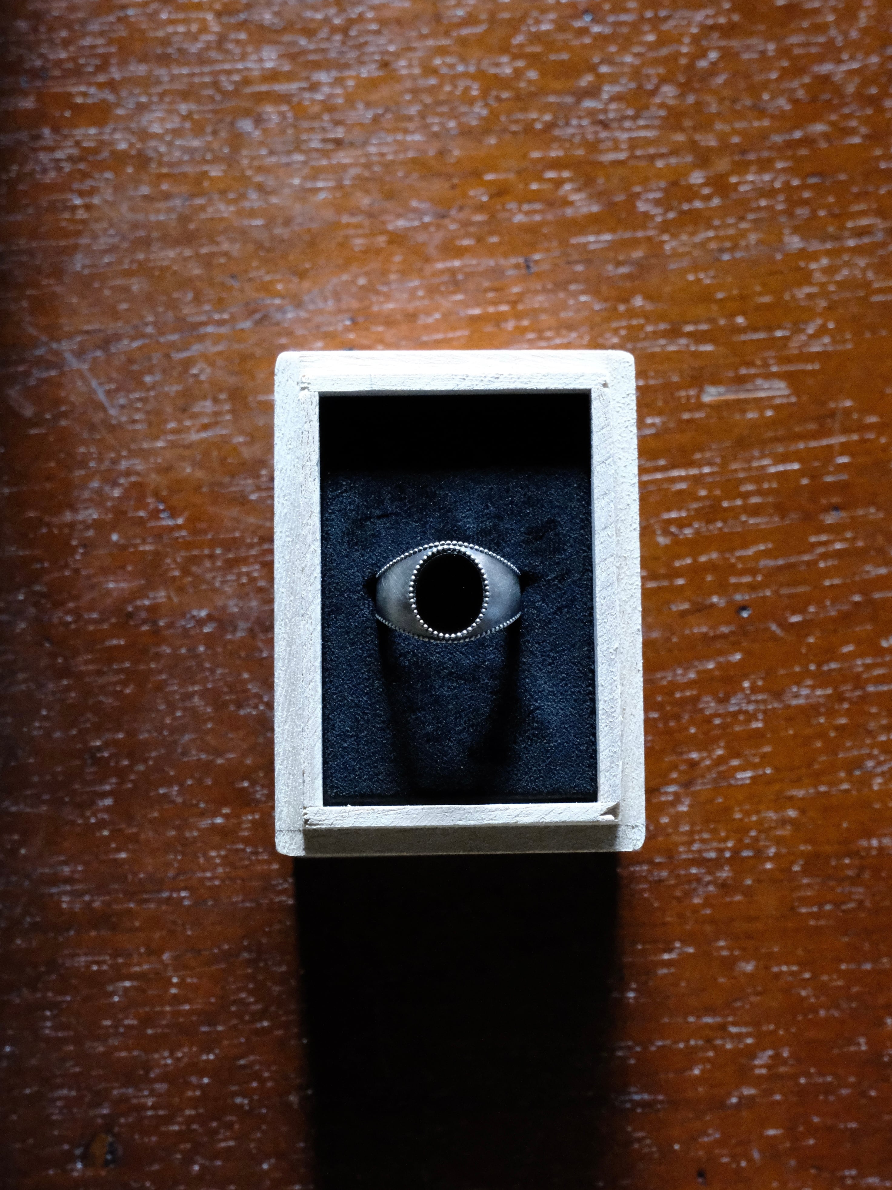 SOSHIOTSUKI】 SIGNET RING | THE OUR