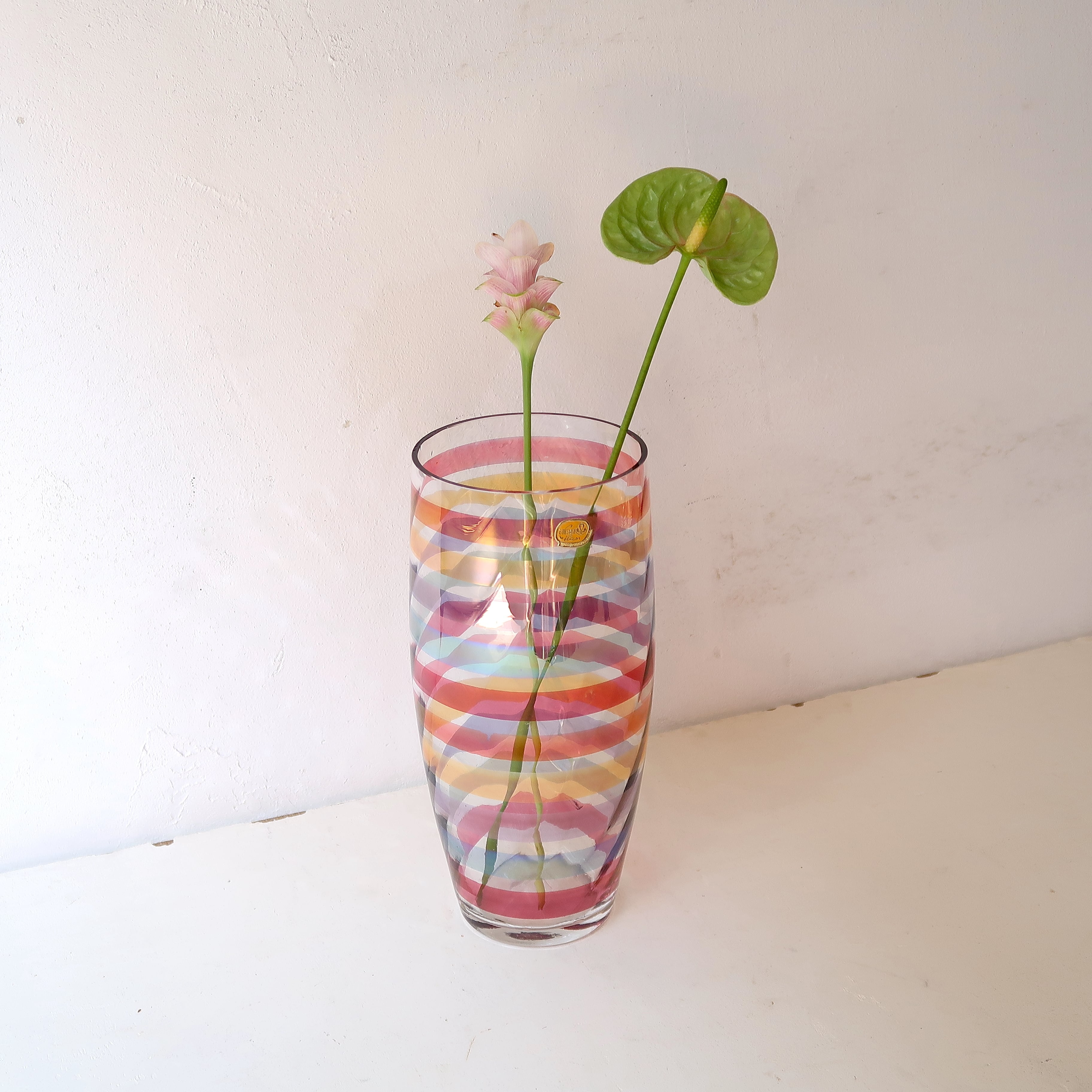 虹色ボーダーの花瓶 | SUISUI