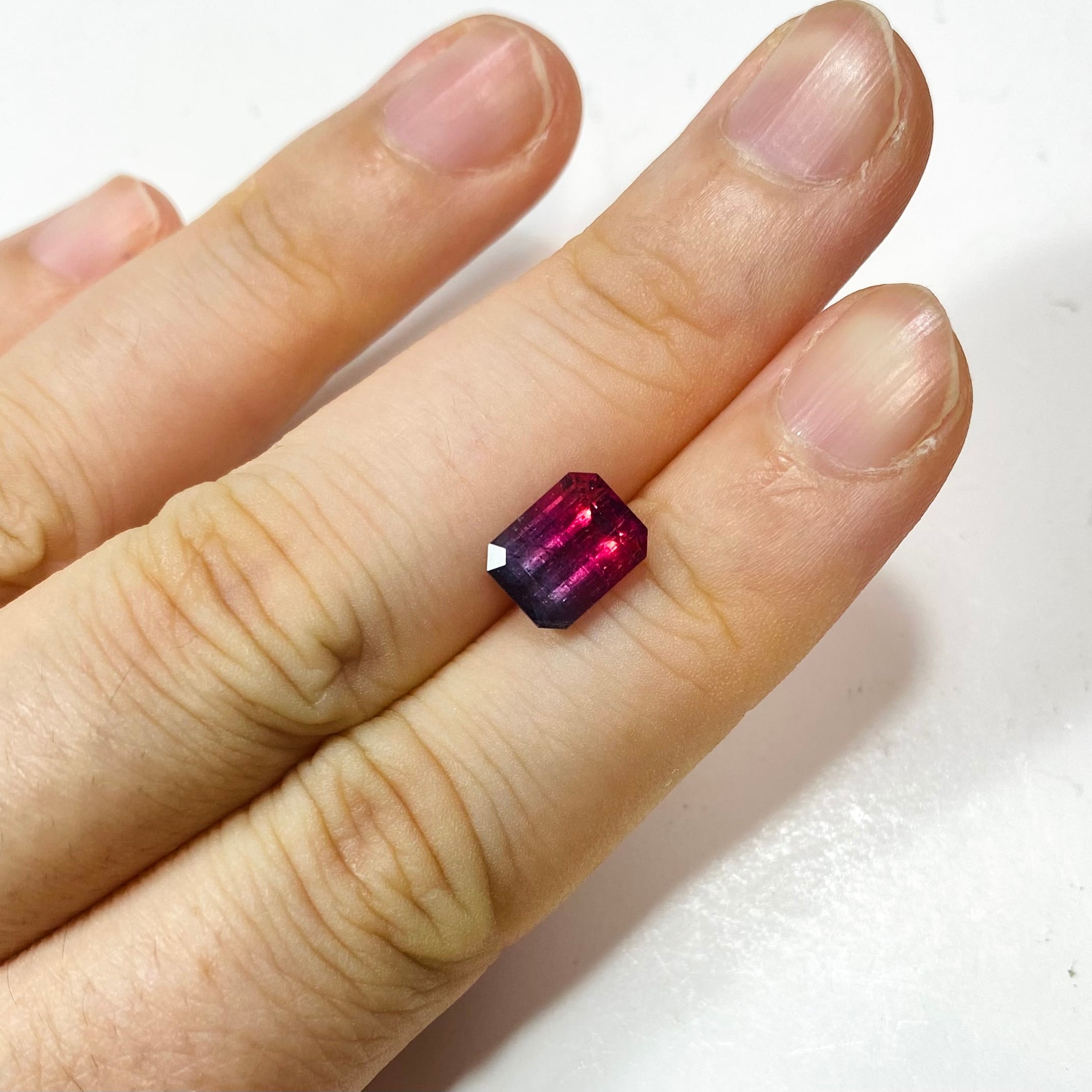 毒々しく鮮やかなバイカラートルマリン